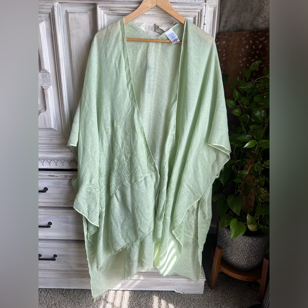 Like green cardigan / cover up